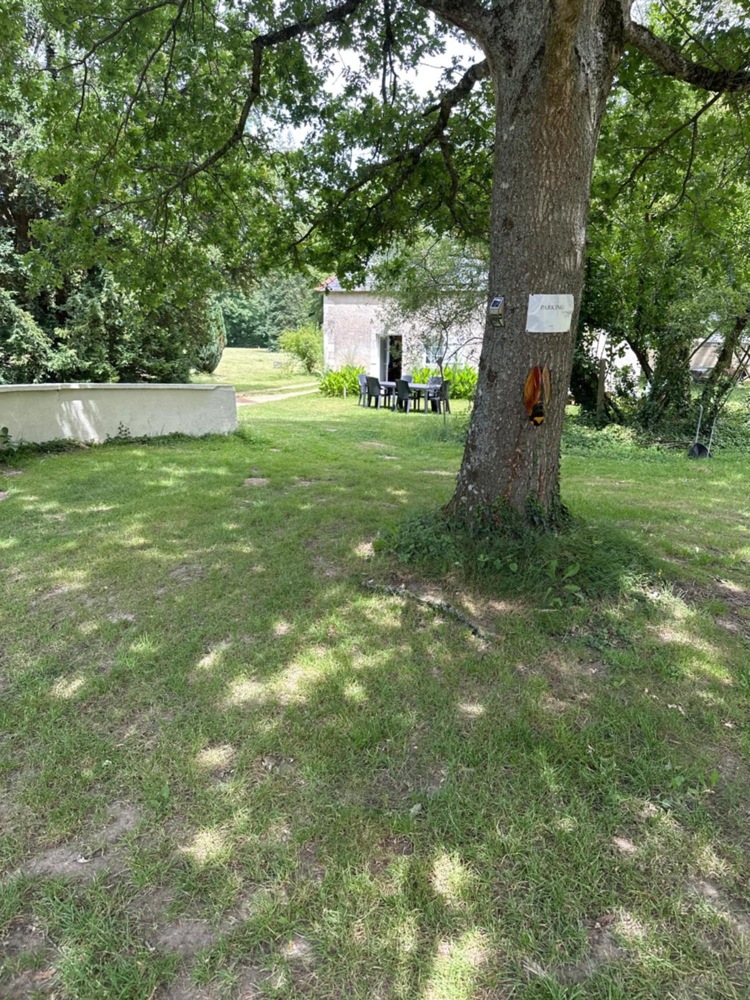 Gite La Grande Racinaie Cre-sur-Loir Exterior foto